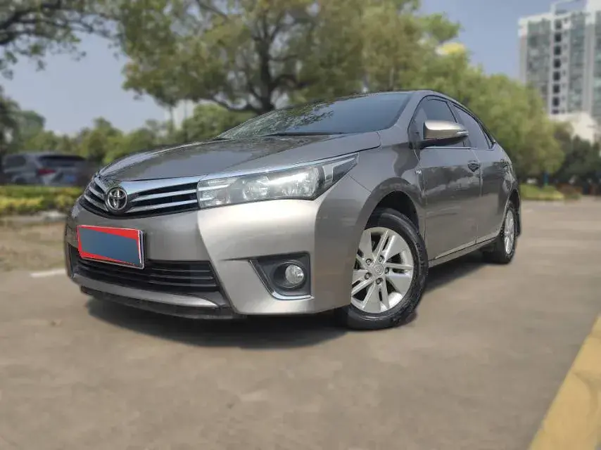 2017 Toyota Corolla 1.6L 122HP L4 CVT