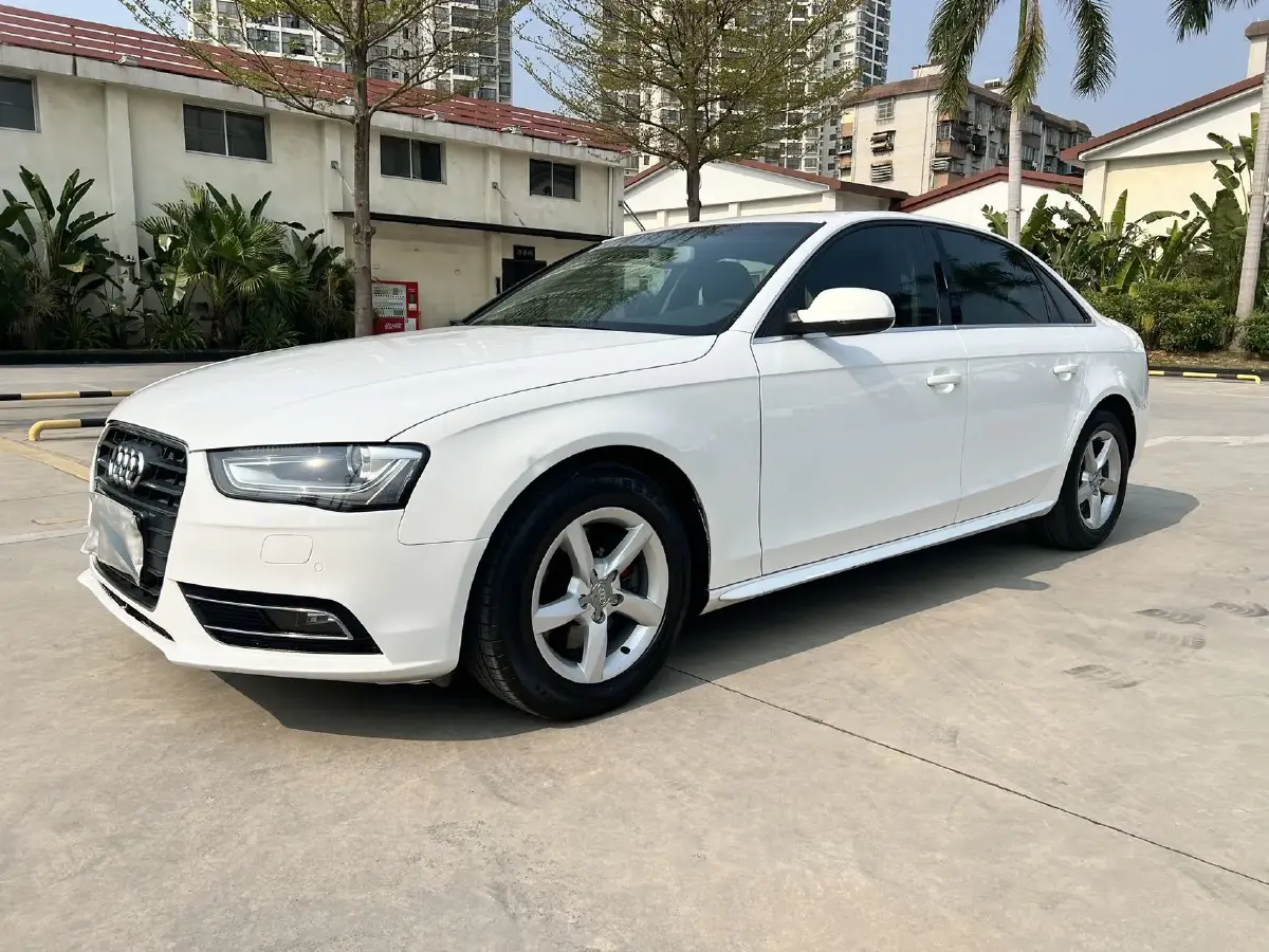 2016 Audi A4L 2.0T 180HP L4 CVT