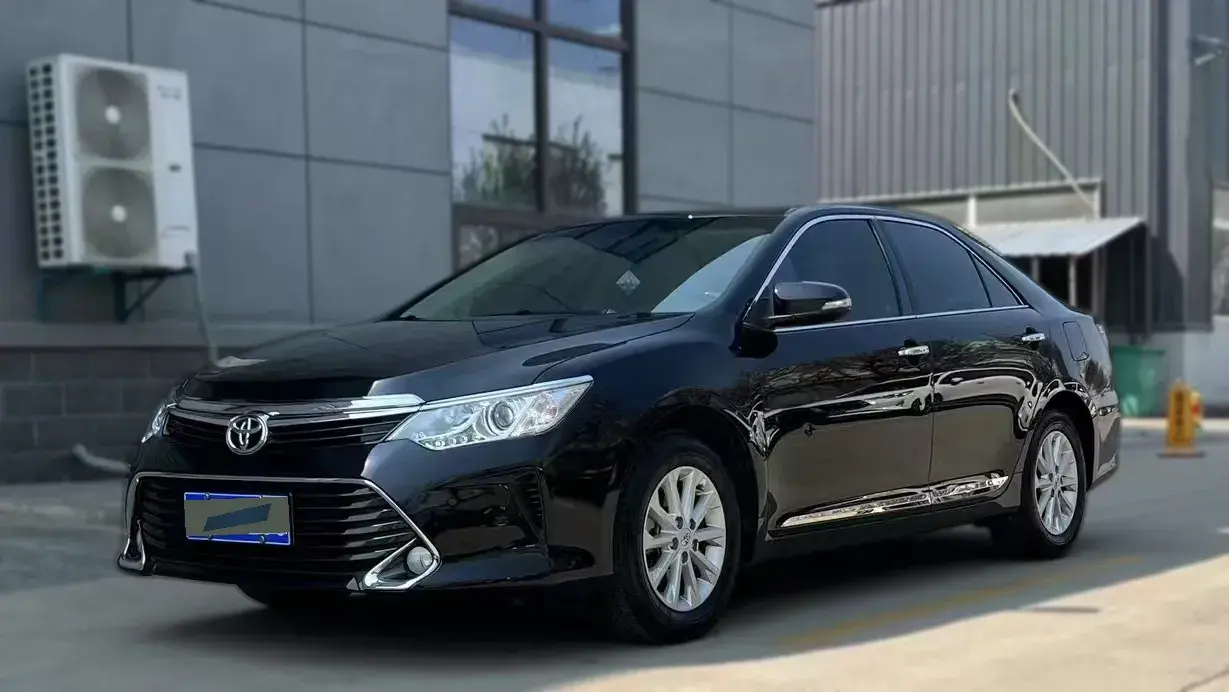 2016 Toyota Camry 2.0L 167HP L4 6AT