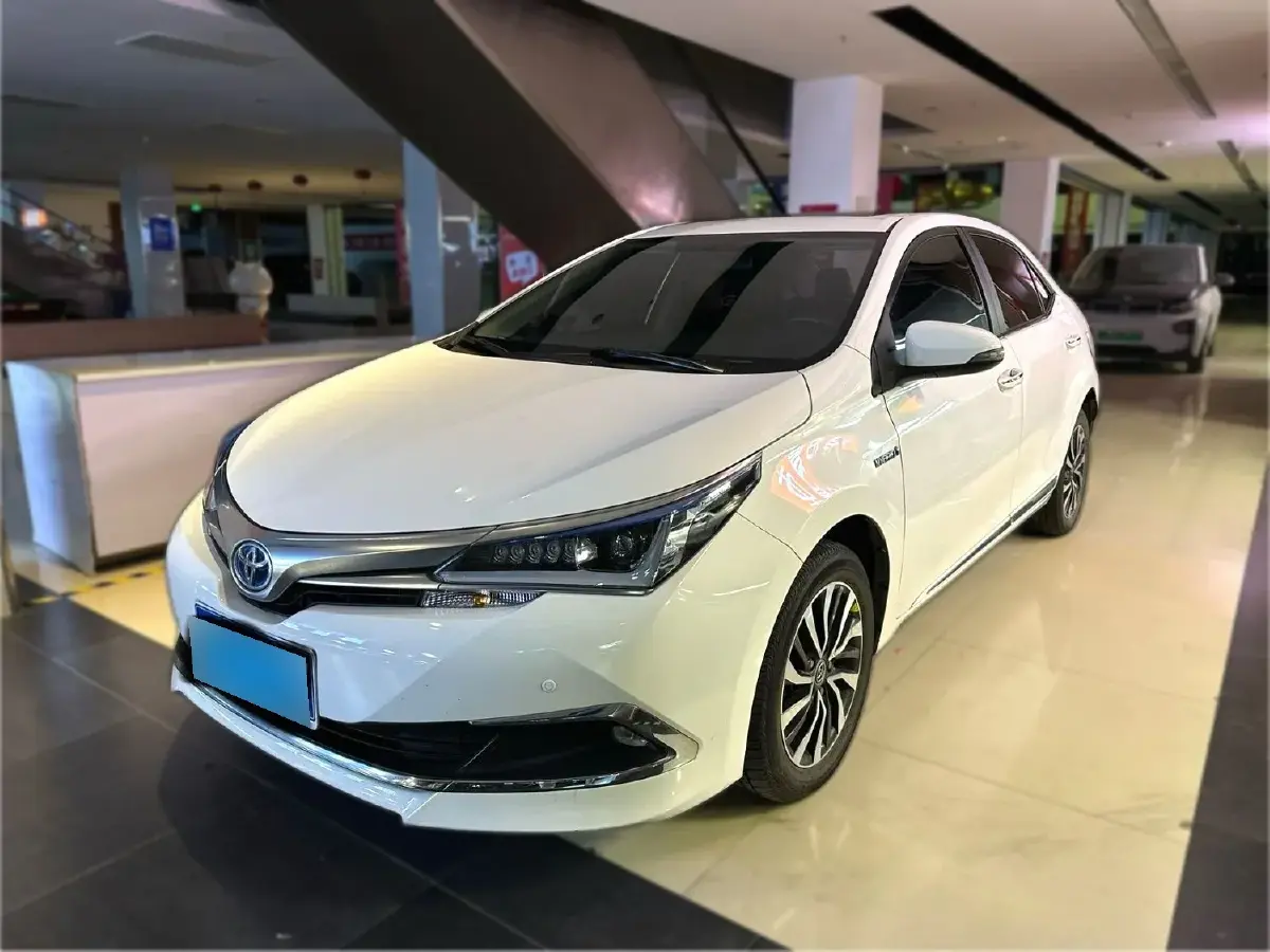 2016 Toyota Corolla 1.8L 99HP L4 E-CVT Hybrid