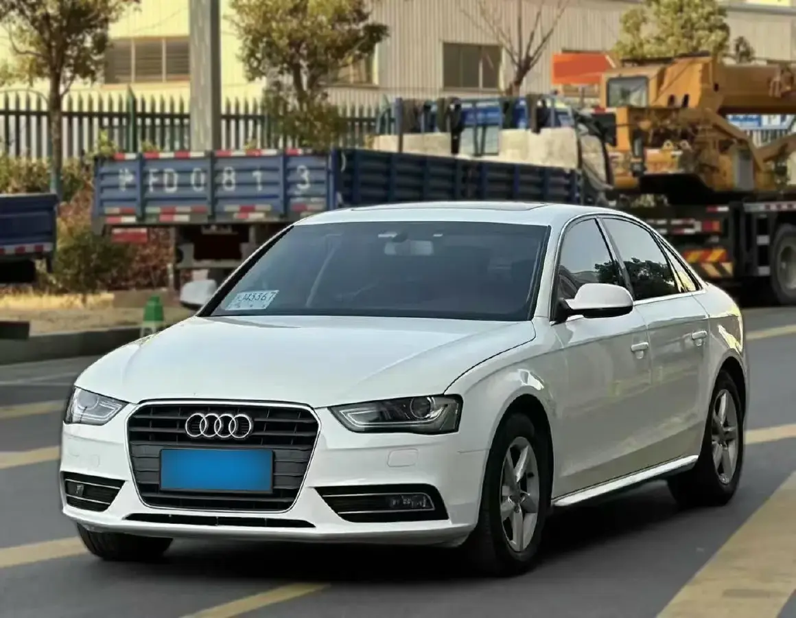 2015 Audi A4L 2.0T 180HP L4 CVT