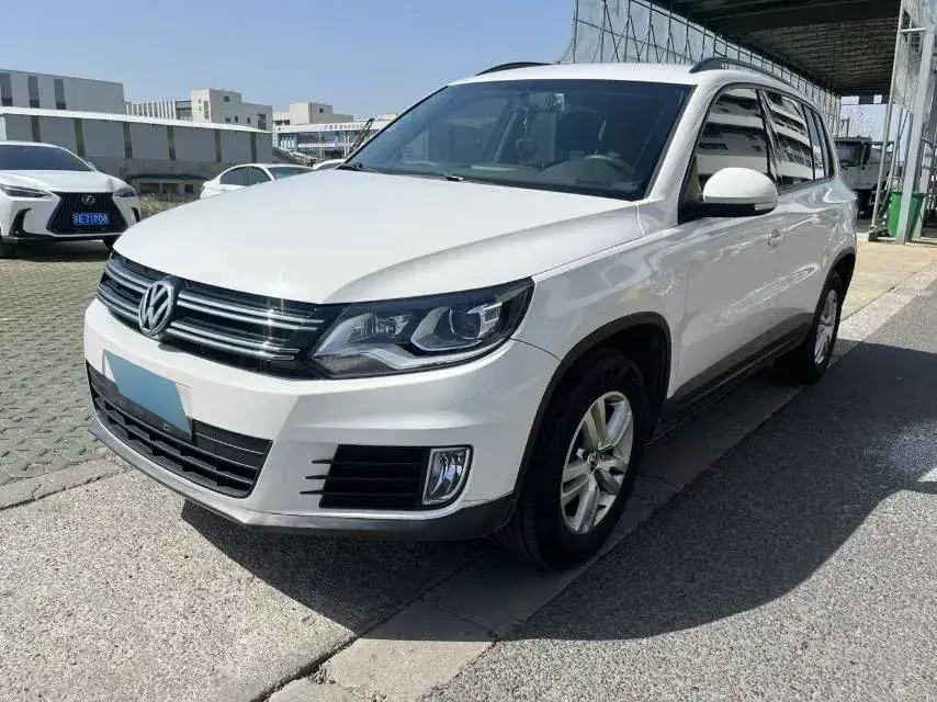 2015 Volkswagen Tiguan 1.8T 160HP L4 6MT