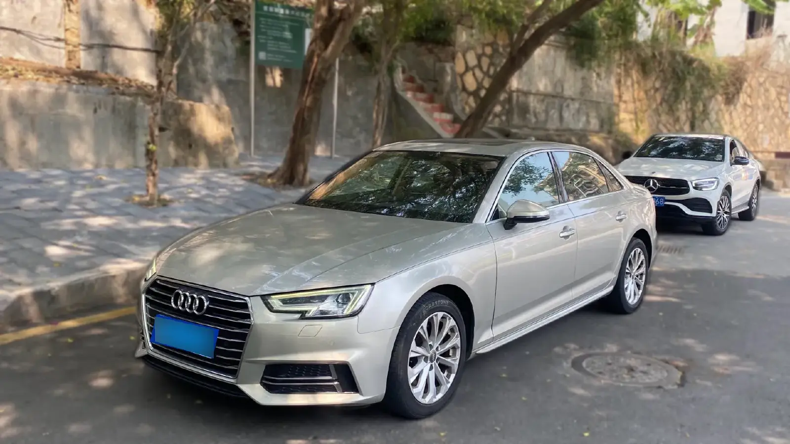 2019 Audi A4L 2.0T 190HP L4 7DCT