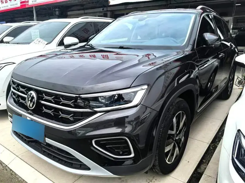 2024 Volkswagen Tayron 2.0T 186HP L4 7DCT