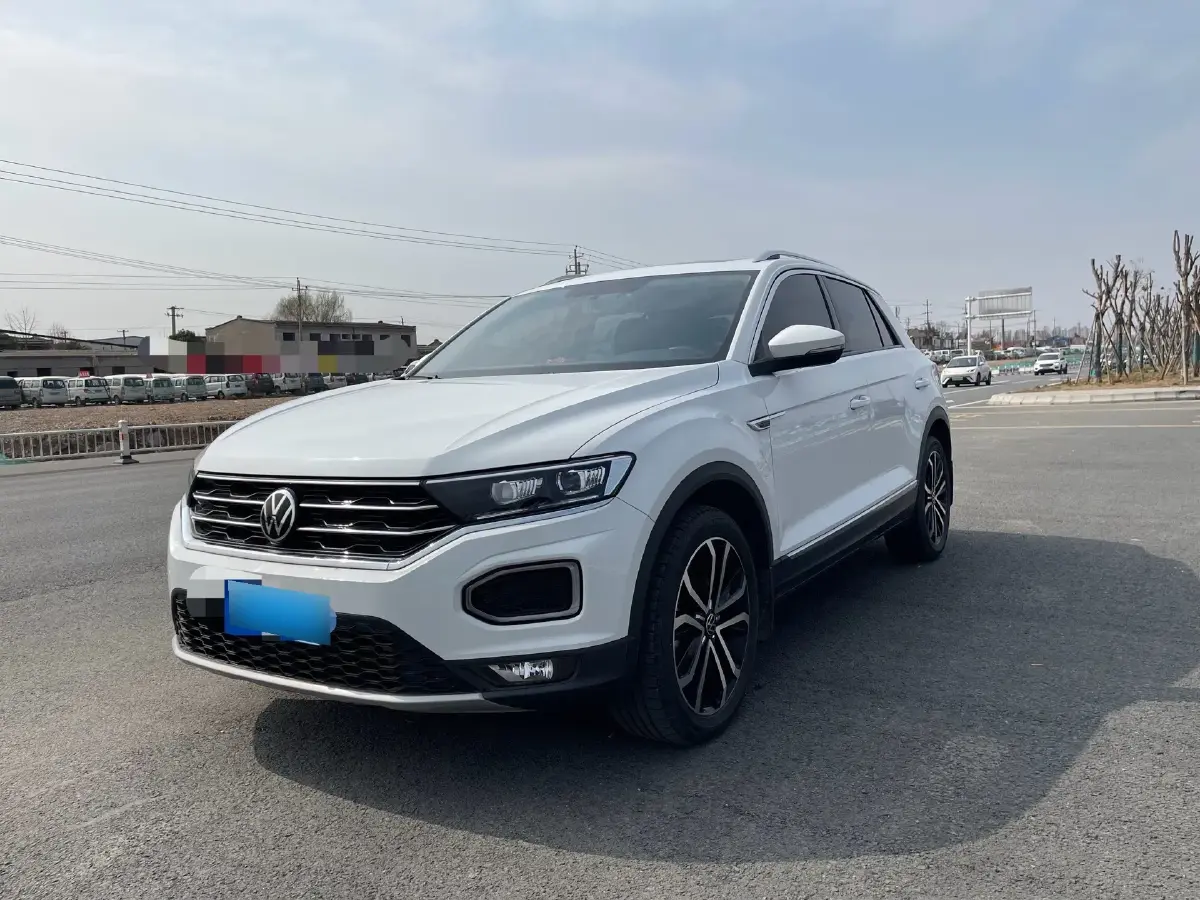 2021 Volkswagen T-Roc 1.4T 150HP L4 7DCT