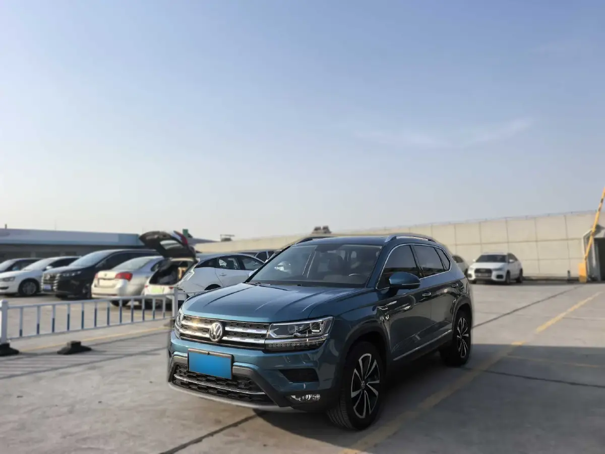 2019 Volkswagen Tharu 1.4T 150HP L4 7DCT