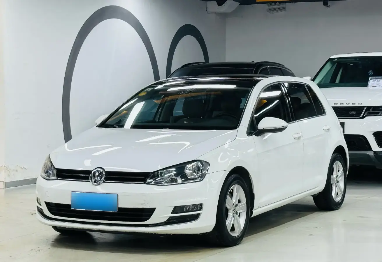 2012 Volkswagen Golf 1.6L 105HP L4 6AT