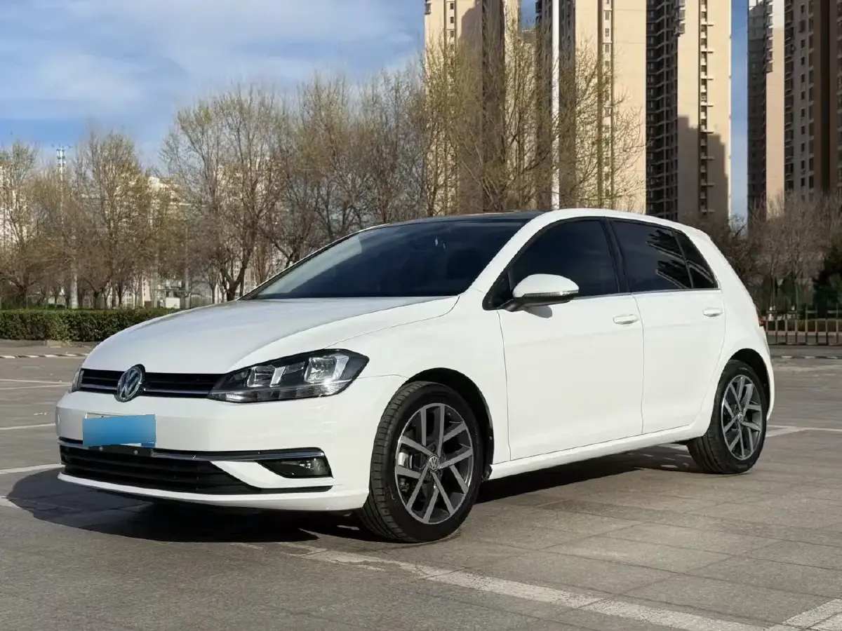 2020 Volkswagen Golf 1.4T 150HP L4 7DCT