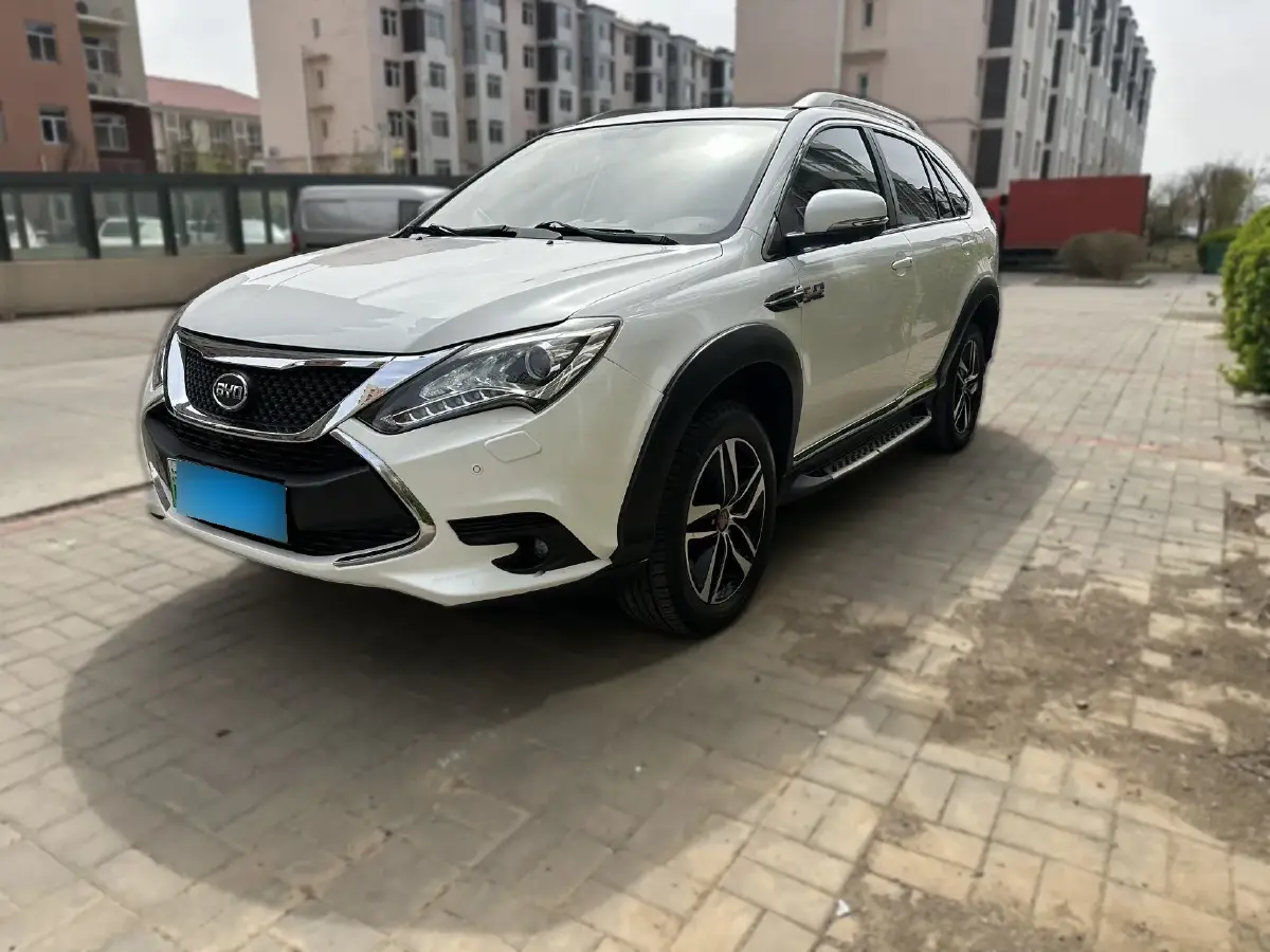 2015 BYD Tang 2.0T 205HP L4 6DCT PHEV