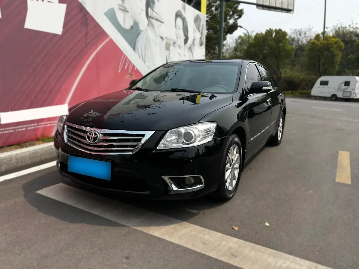 2009 Toyota Camry 2.0L 147HP L4 4AT