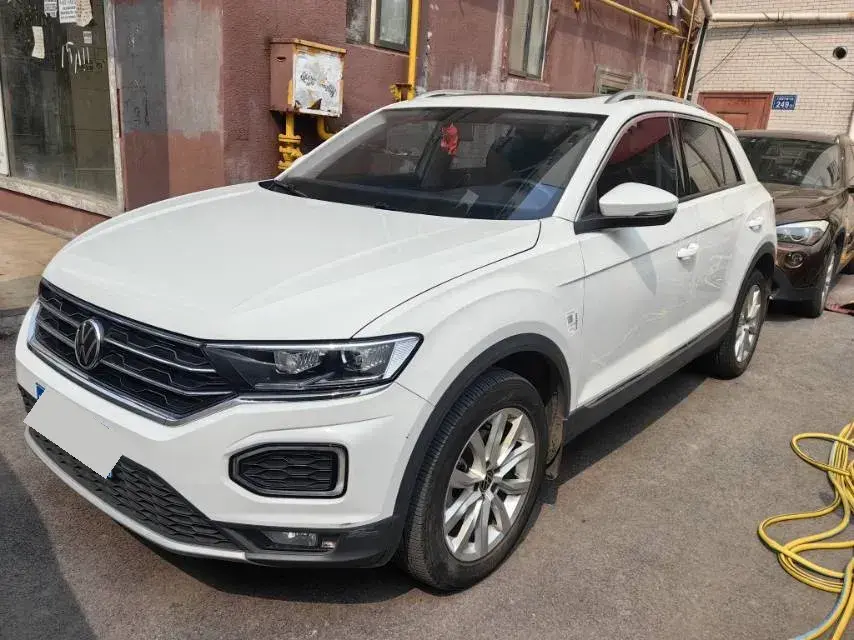 2022 Volkswagen T-Roc 1.4T 150HP L4 7DCT