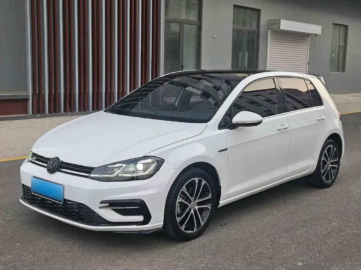 2018 Volkswagen Golf 1.4T 150HP L4 7DCT