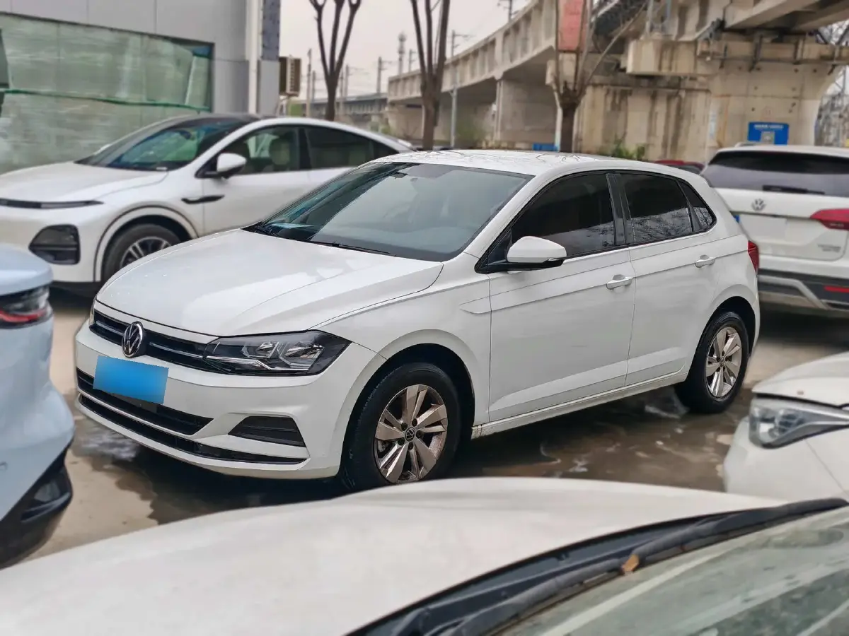 2023 Volkswagen Polo 1.5L 113HP L4 5MT