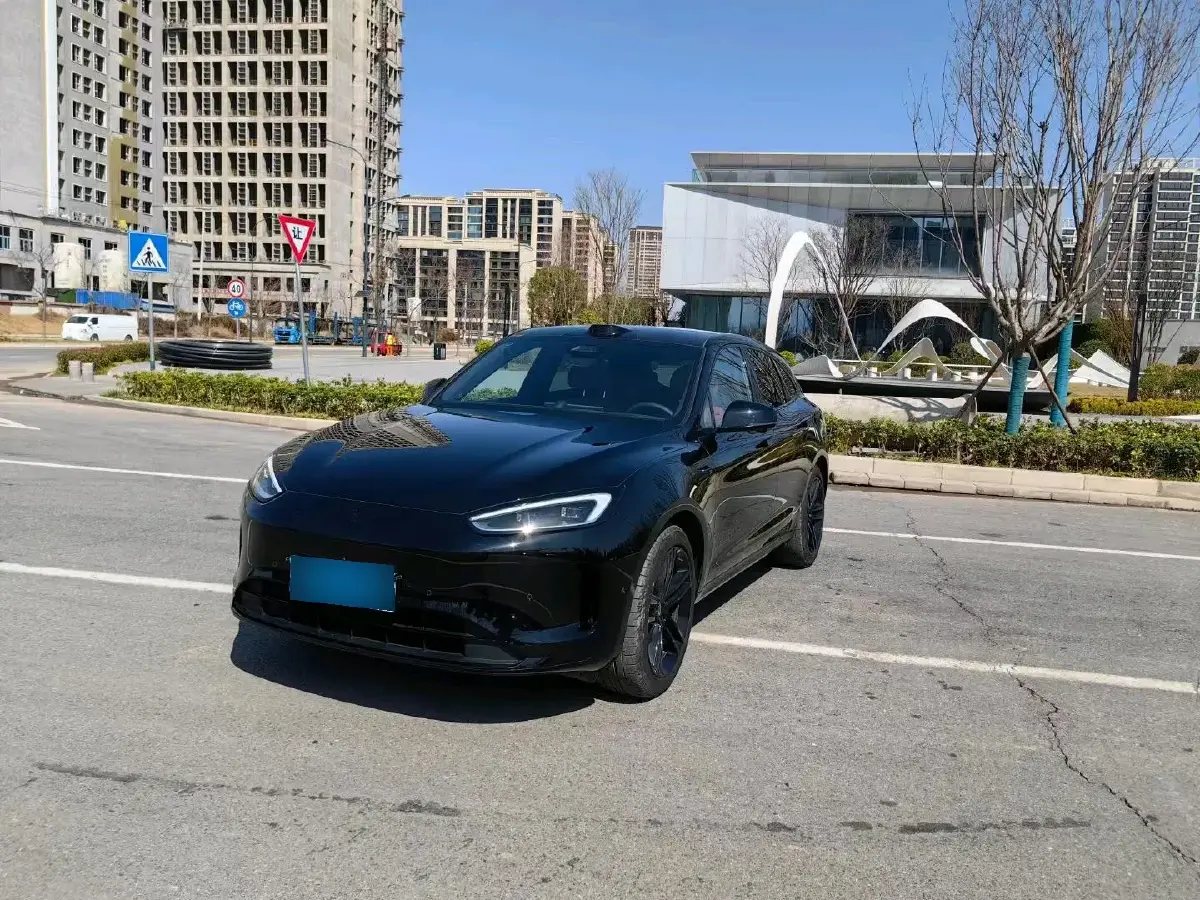 2024 HIMA AITO M5 1.5T 152HP L4 REEV 42KWH