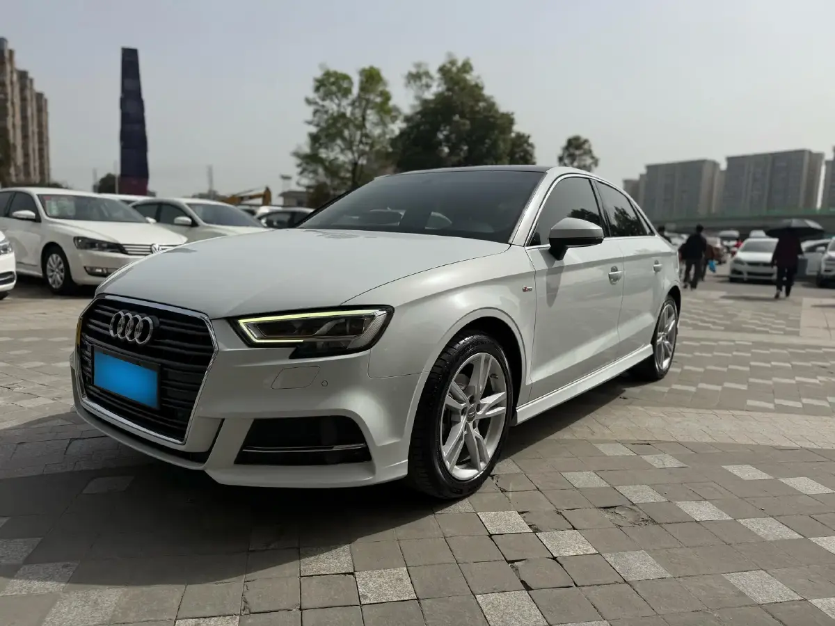 2019 Audi A3 1.4T 150HP L4 7DCT