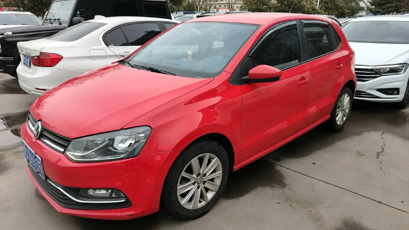 2014 Volkswagen Polo 1.6L 110HP L4 6AT