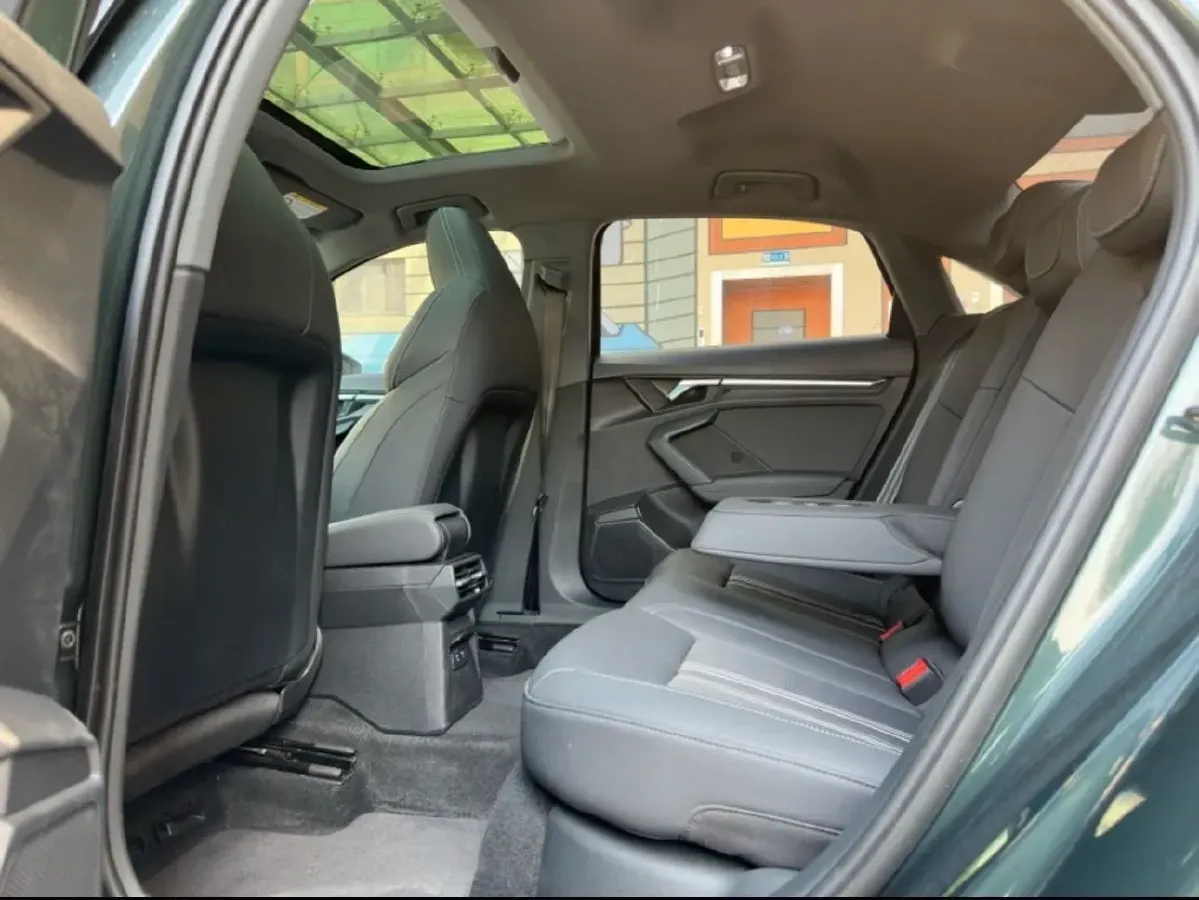 2022 Audi A3 1.4T 150HP L4 7DCT,autocango,china used car exporter,china ev exporter,chinese used car exporter,chinese used ev exporter