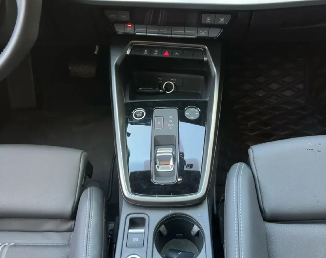 2022 Audi A3 1.4T 150HP L4 7DCT,autocango,china used car exporter,china ev exporter,chinese used car exporter,chinese used ev exporter