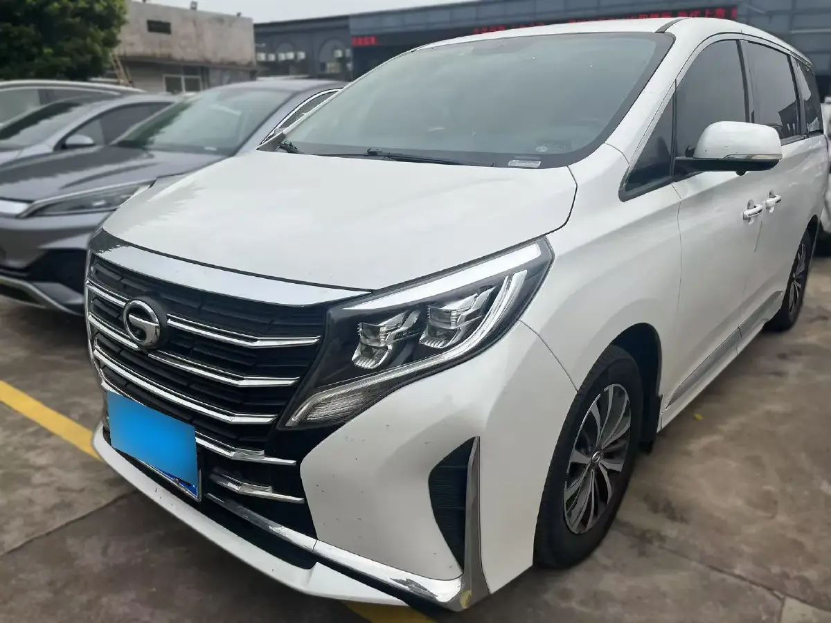 2021 GAC Trumpchi M8 2.0T 252HP L4 8AT
