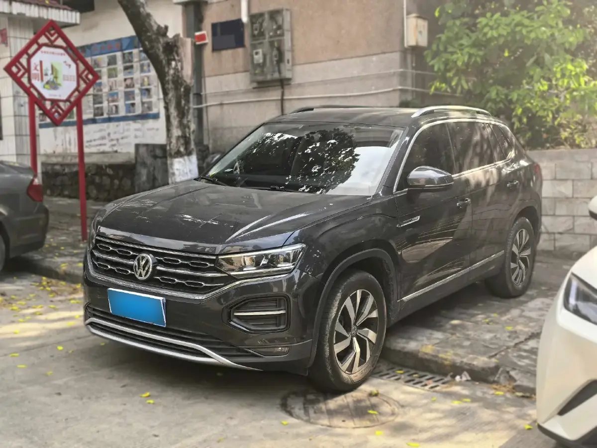 2020 Volkswagen Tayron 2.0T 186HP L4 7DCT