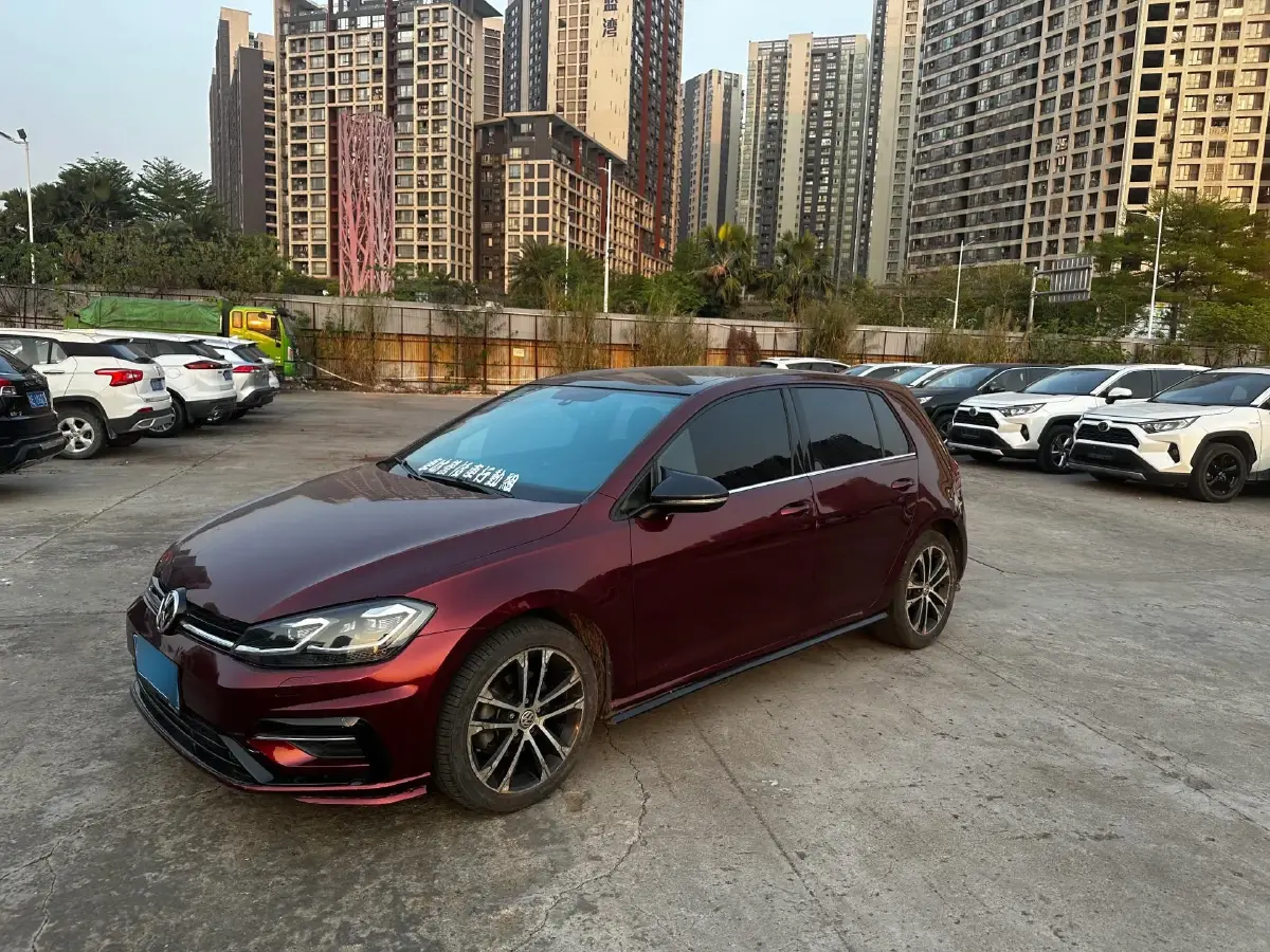 2020 Volkswagen Golf 1.4T 150HP L4 7DCT