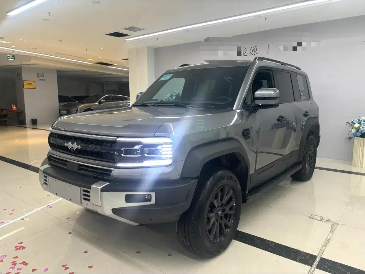 2023 FangChengBao Bao 5 1.5T 194HP L4 E-CVT PHEV 31.8KWH