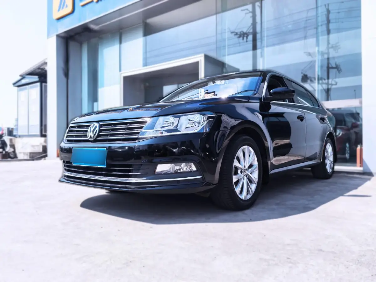 2017 Volkswagen Lavida 1.4T 131HP L4 7DCT