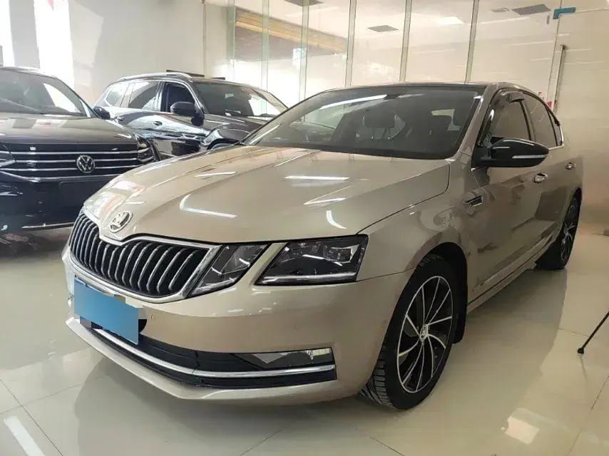 2019 Skoda Octavia 1.4T 150HP L4 7DCT
