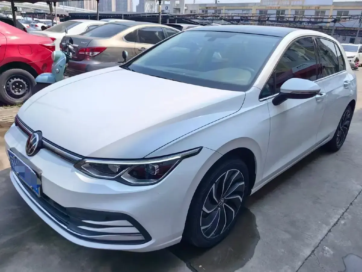 2021 Volkswagen Golf 1.4T 150HP L4 7DCT