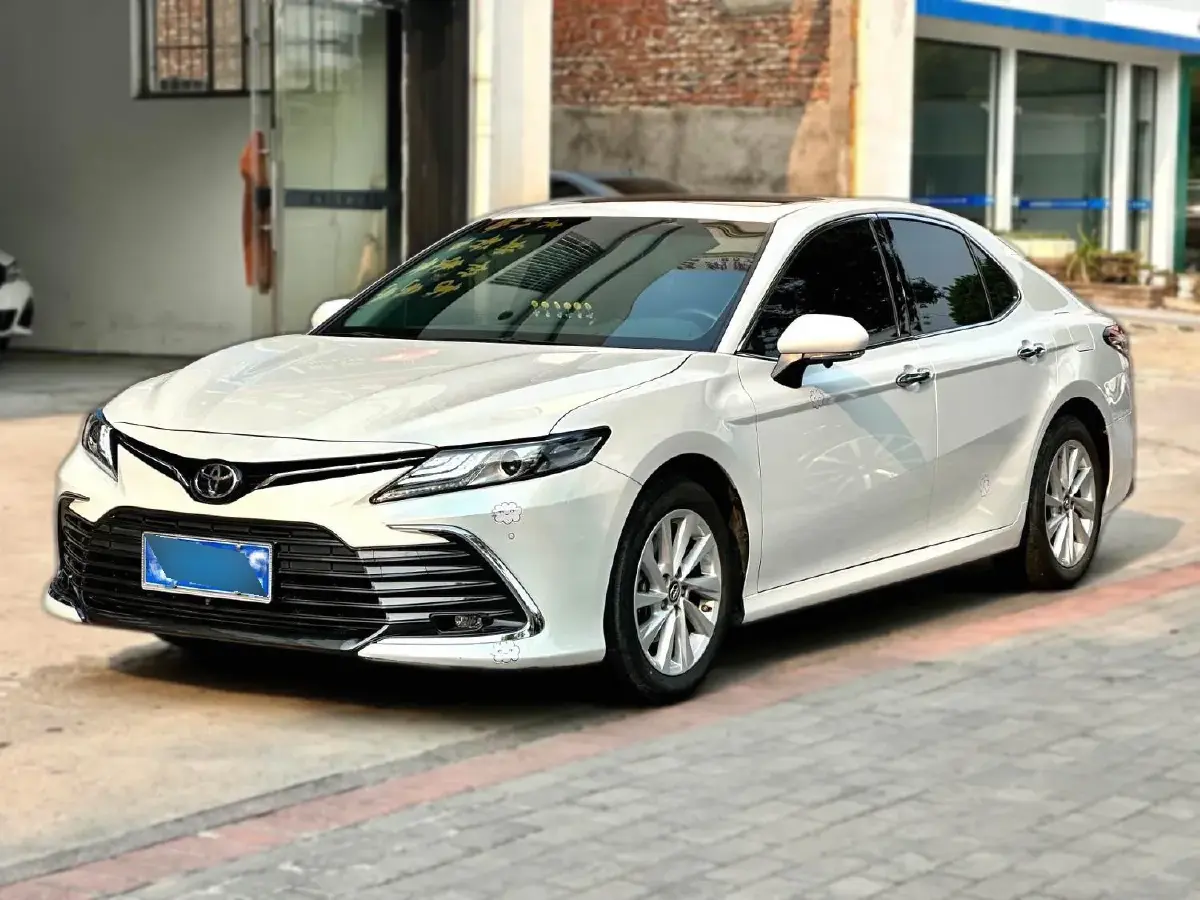 2021 Toyota Camry 2.0L 178HP L4 CVT