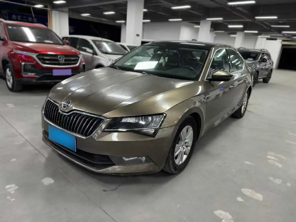 2016 Skoda Superb 1.4T 150HP L4 7DCT