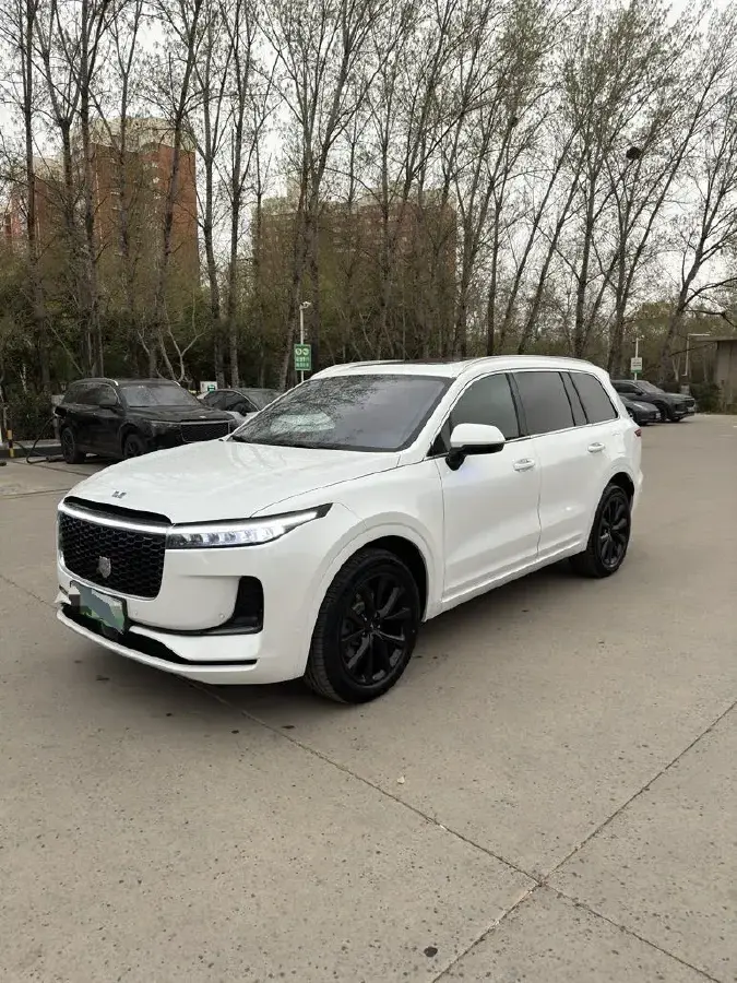 2021 Li ONE Range Extended 131HP REEV 40.5KWH