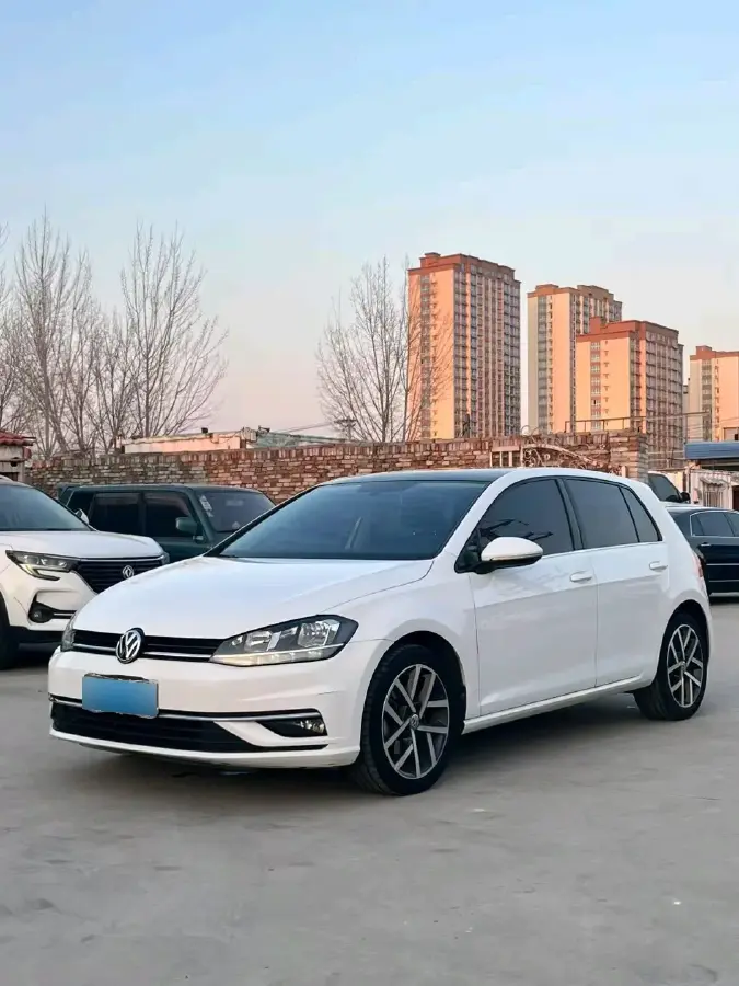 2018 Volkswagen Golf 1.4T 131HP L4 7DCT