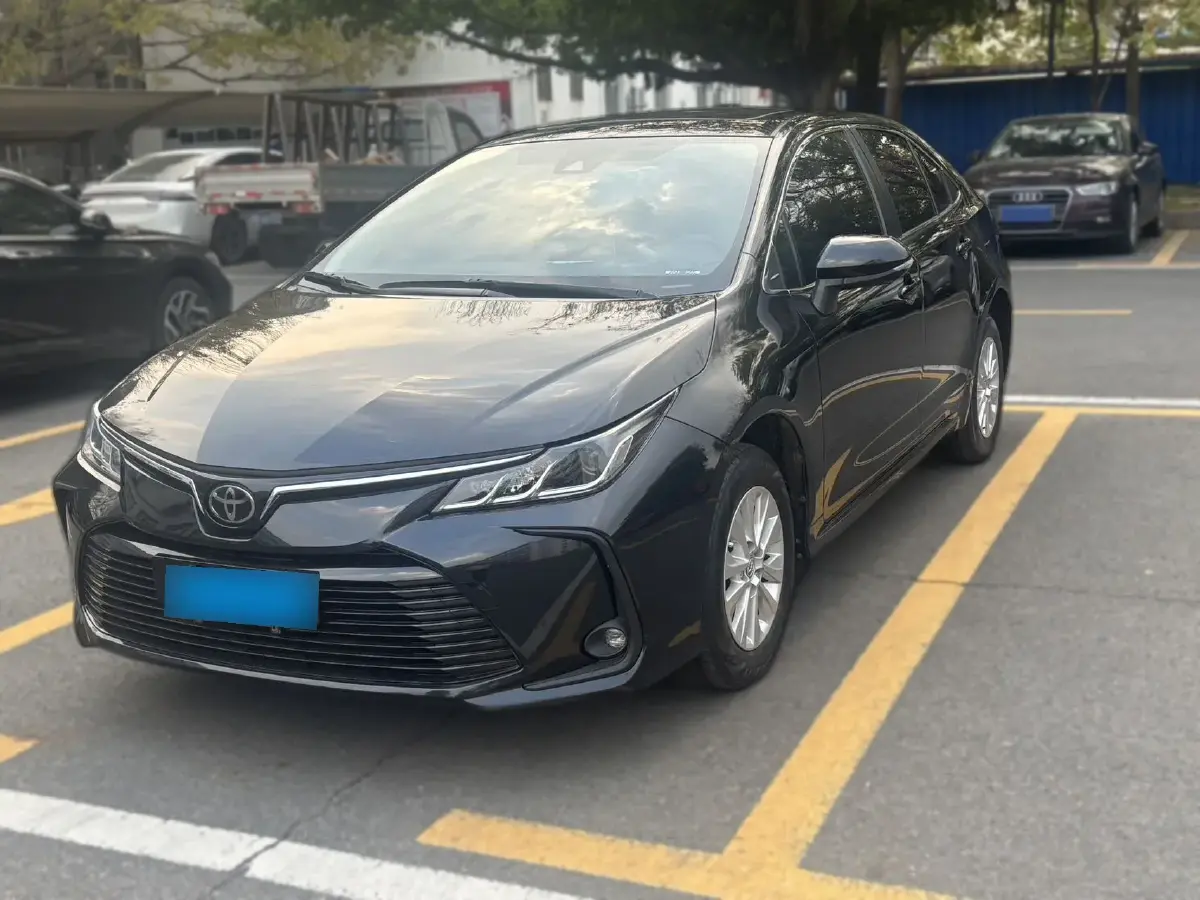 2019 Toyota Corolla 1.2T 116HP L4 CVT