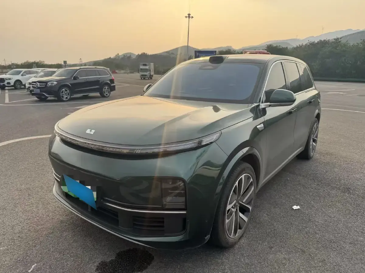 2022 Li L9 Range Extended 154HP REEV 42.6KWH