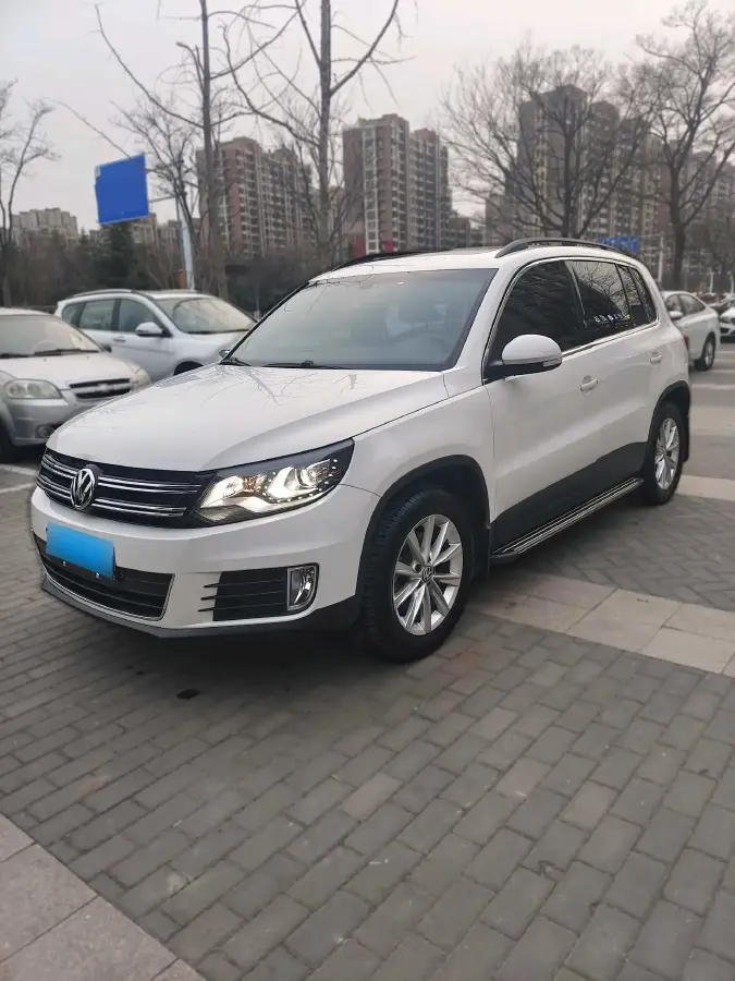 2016 Volkswagen Tiguan 1.4T 150HP L4 6DCT