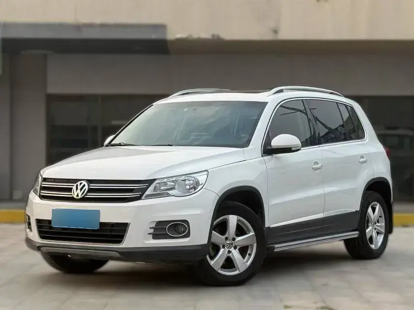 2012 Volkswagen Tiguan 1.8T 160HP L4 6AT