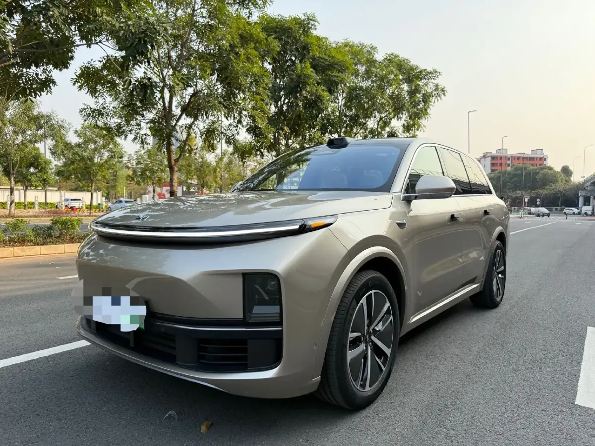 2024 Li L8 Range Extended 154HP REEV 42.8KWH