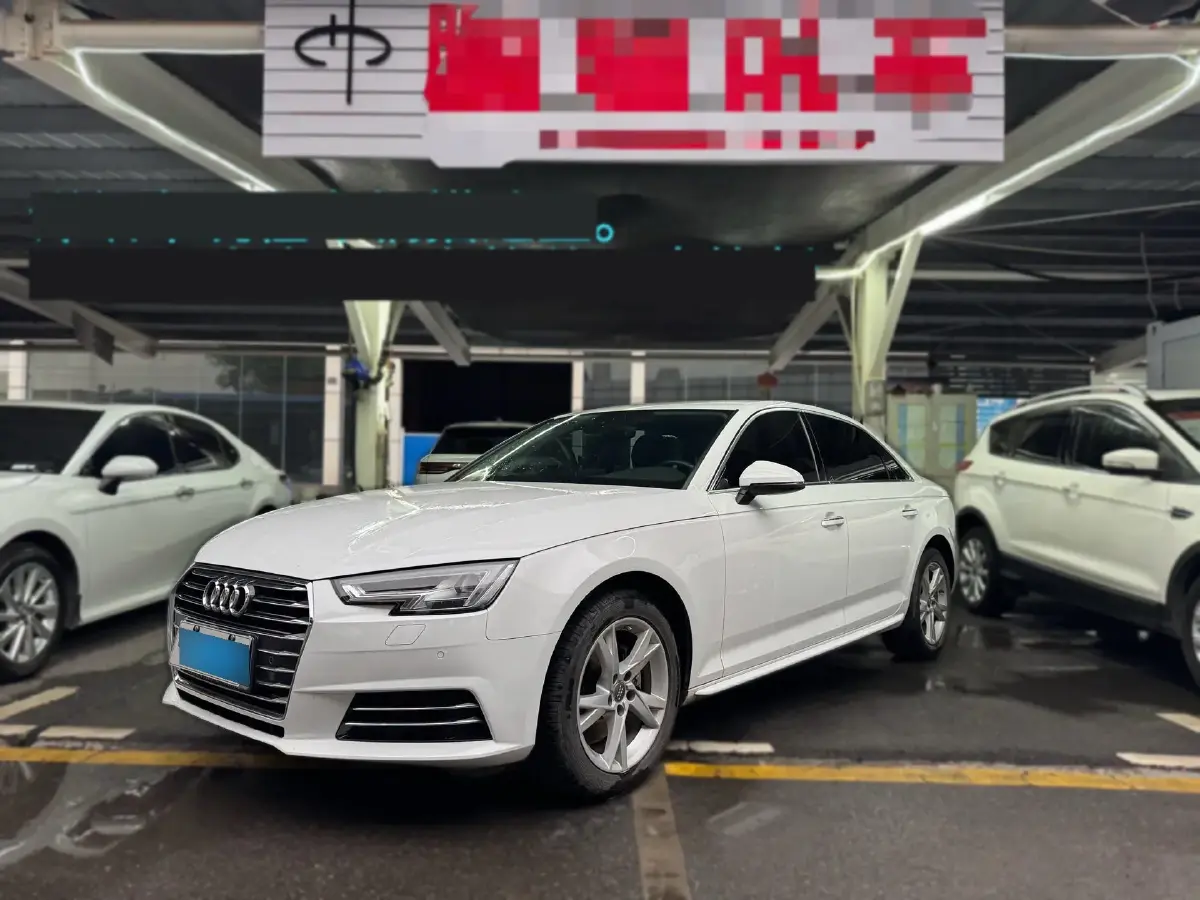 2018 Audi A4L 1.4T 150HP L4 7DCT