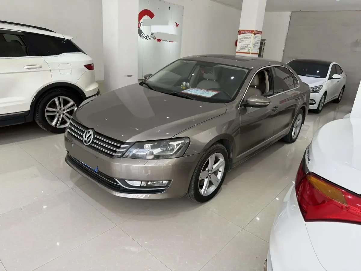 2013 Volkswagen Passat 1.8T 160HP L4 7DCT