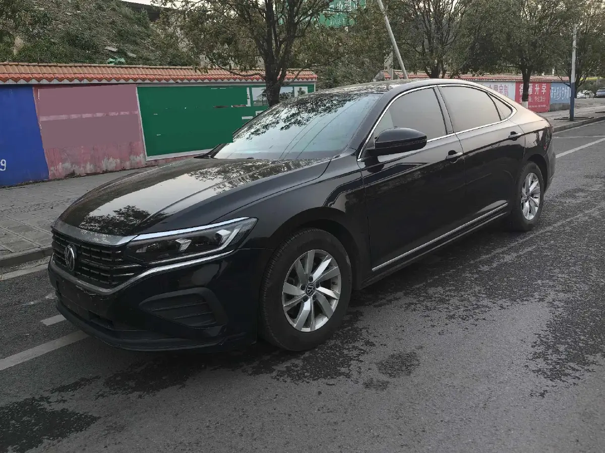 2022 Volkswagen Passat 1.4T 150HP L4 7DCT