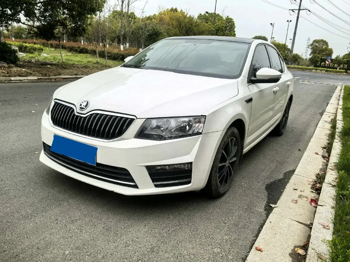2017 Skoda Octavia 1.4T 150HP L4 7DCT