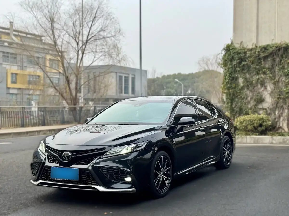 2021 Toyota Camry 2.0L 178HP L4 CVT
