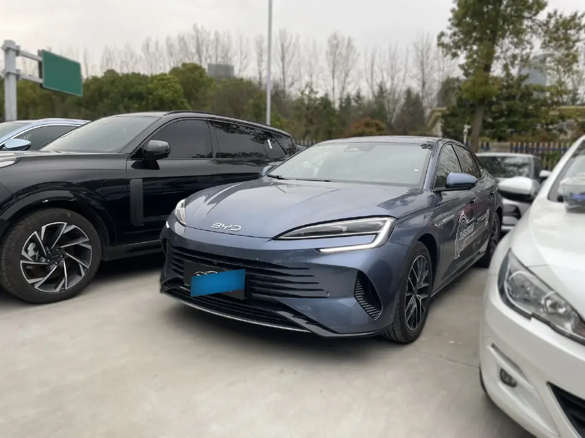 2025 BYD Seal07 DM-i 1.5L 101HP L4 E-CVT PHEV 17.6KWH
