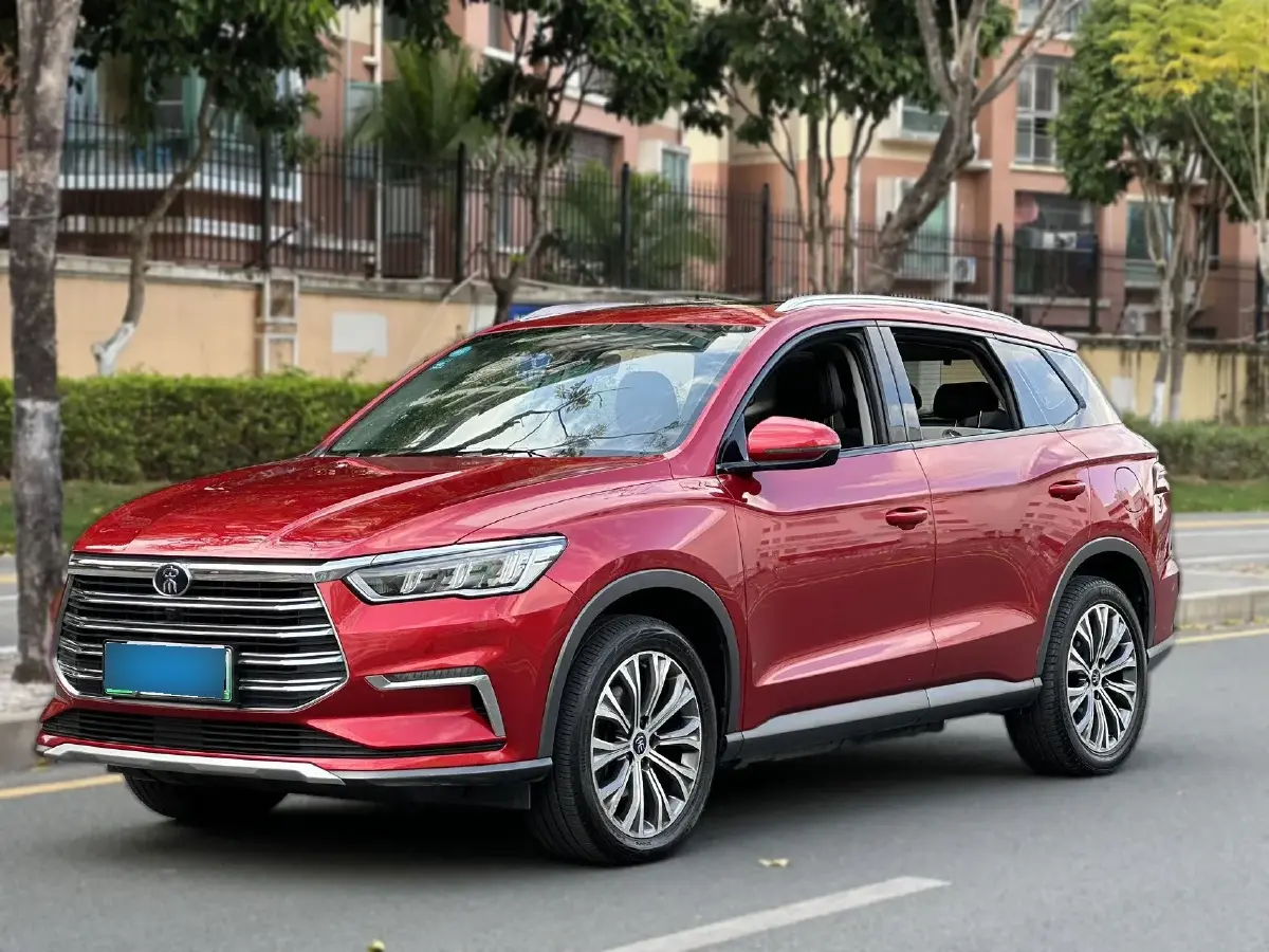 2019 BYD Song Pro 1.5T 160HP L4 6DCT PHEV 15.7KWH
