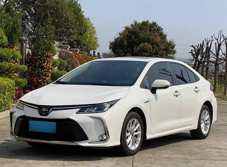 2019 Toyota Corolla 1.8L 98HP L4 E-CVT Hybrid