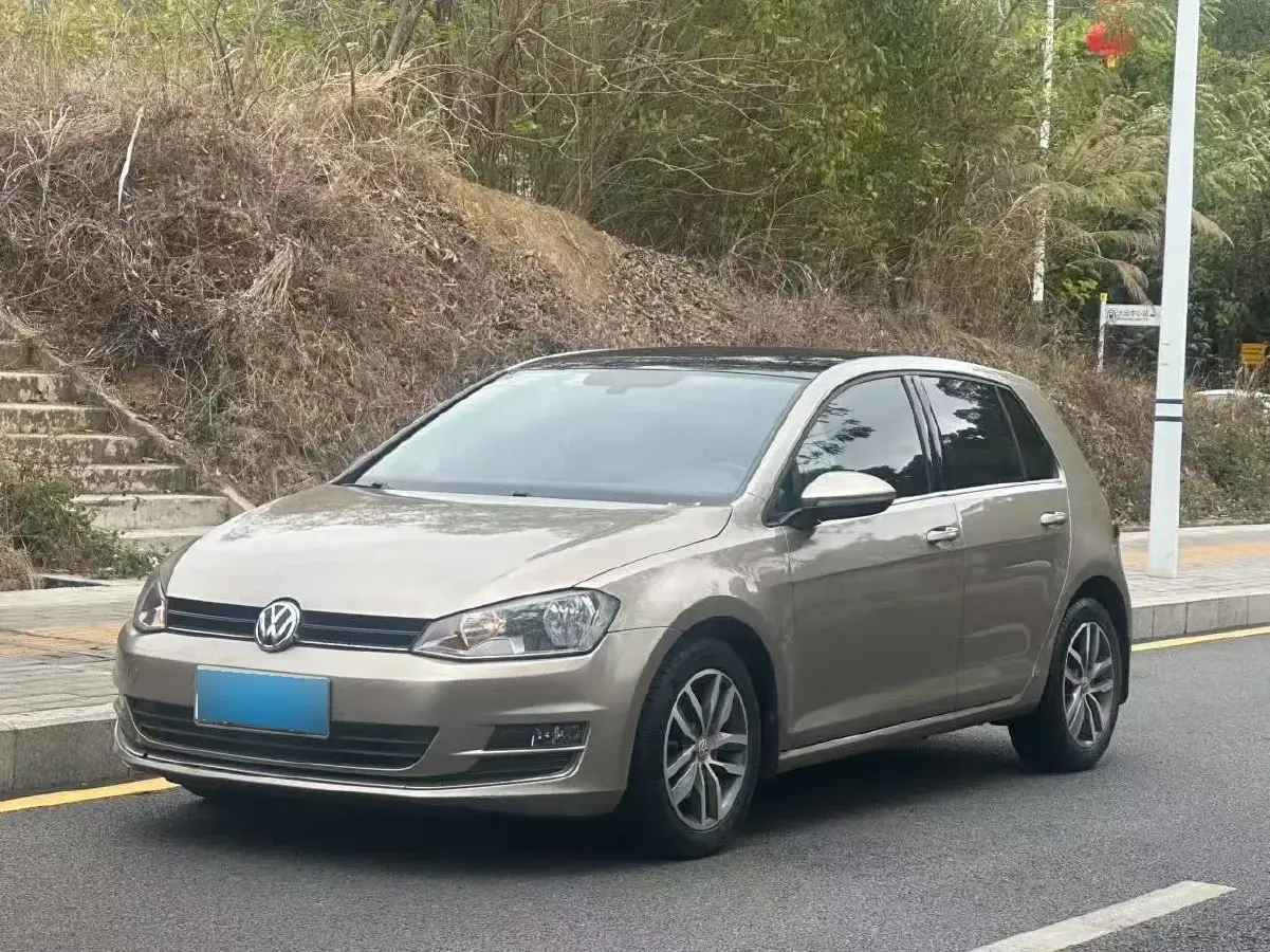 2016 Volkswagen Golf 1.4T 131HP L4 7DCT