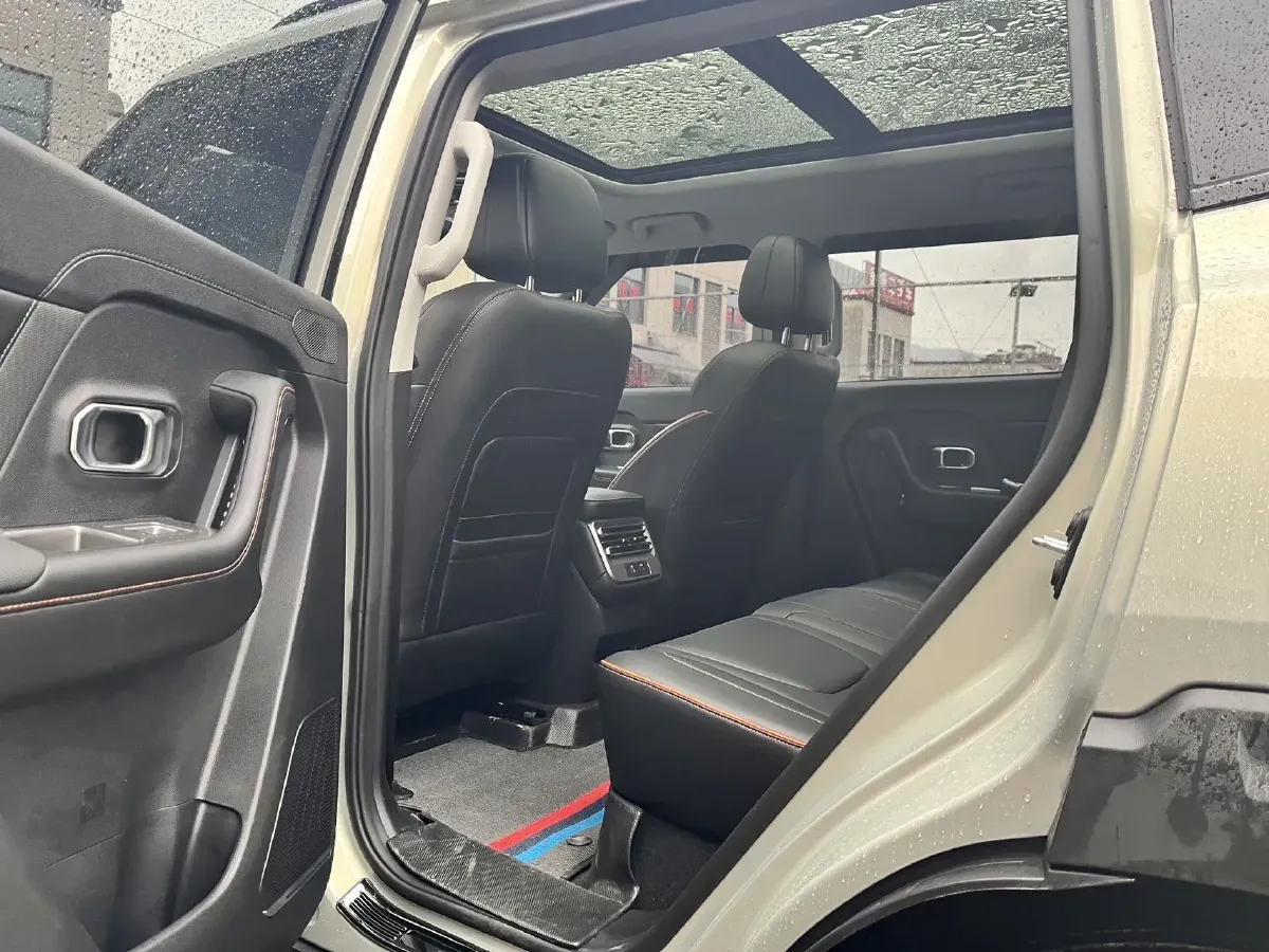 2025 Jetour T1 1.5T 156HP L4 1DHT PHEV 26.7KWH,autocango,china used car exporter,china ev exporter,chinese used car exporter,chinese used ev exporter