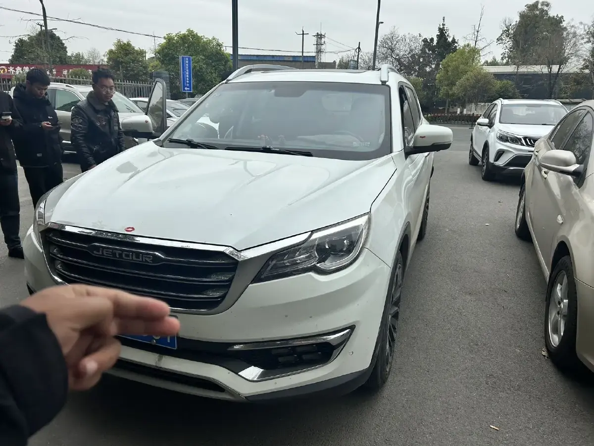 2020 Jetour X70 1.5T 156HP L4 6MT