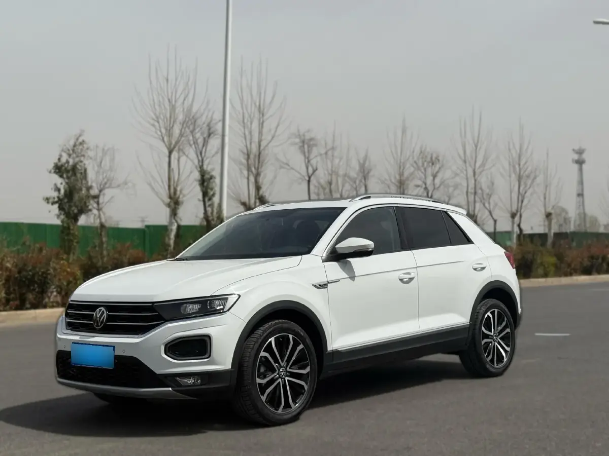 2021 Volkswagen T-Roc 1.4T 150HP L4 7DCT